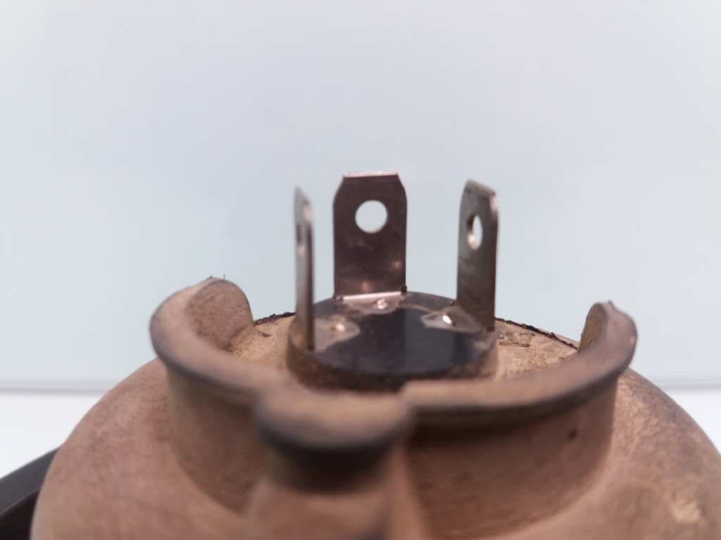 Faro derecho MITSUBISHI MONTERO (V20/V40) 3