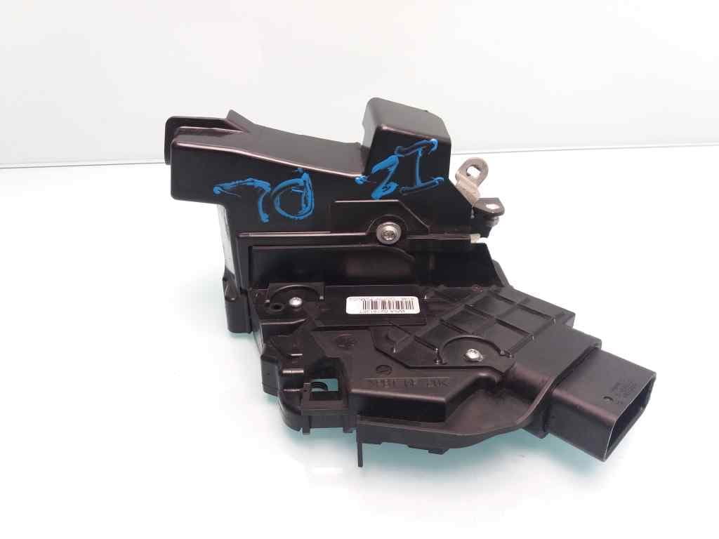 Cerradura puerta delantera izquierda FORD FOCUS BERLINA (CAP) 3