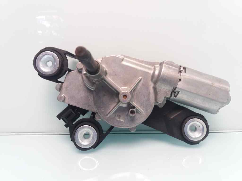 Motor limpia trasero FORD FOCUS BERLINA (CAP) 4