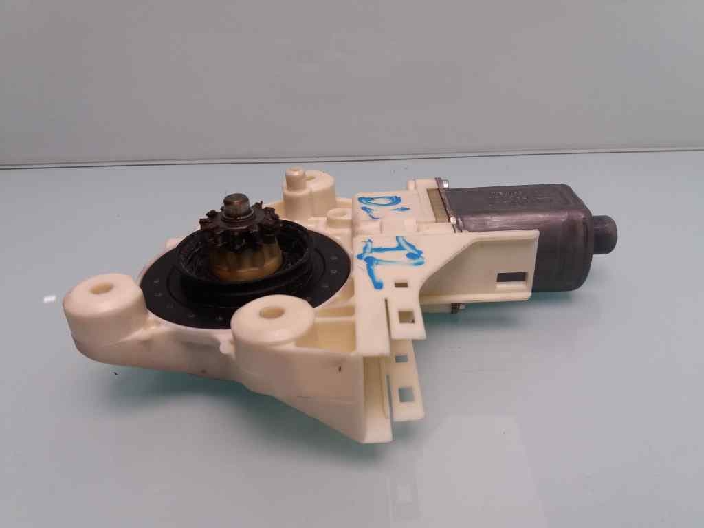 Motor elevalunas delantero izquierdo FORD FOCUS BERLINA (CAP) 3