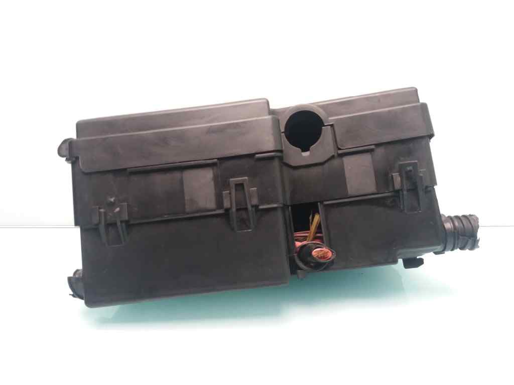 Caja reles / fusibles FORD FOCUS BERLINA (CAP) 4