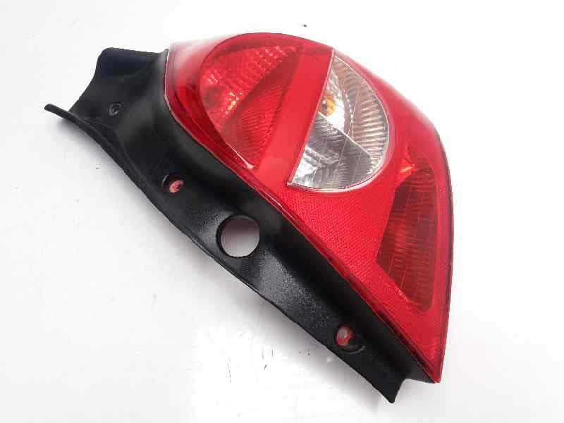 Piloto trasero derecho RENAULT CLIO III 4