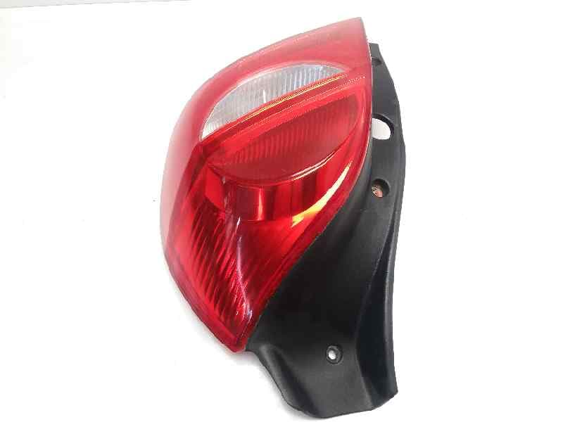 Piloto trasero derecho RENAULT CLIO III 3