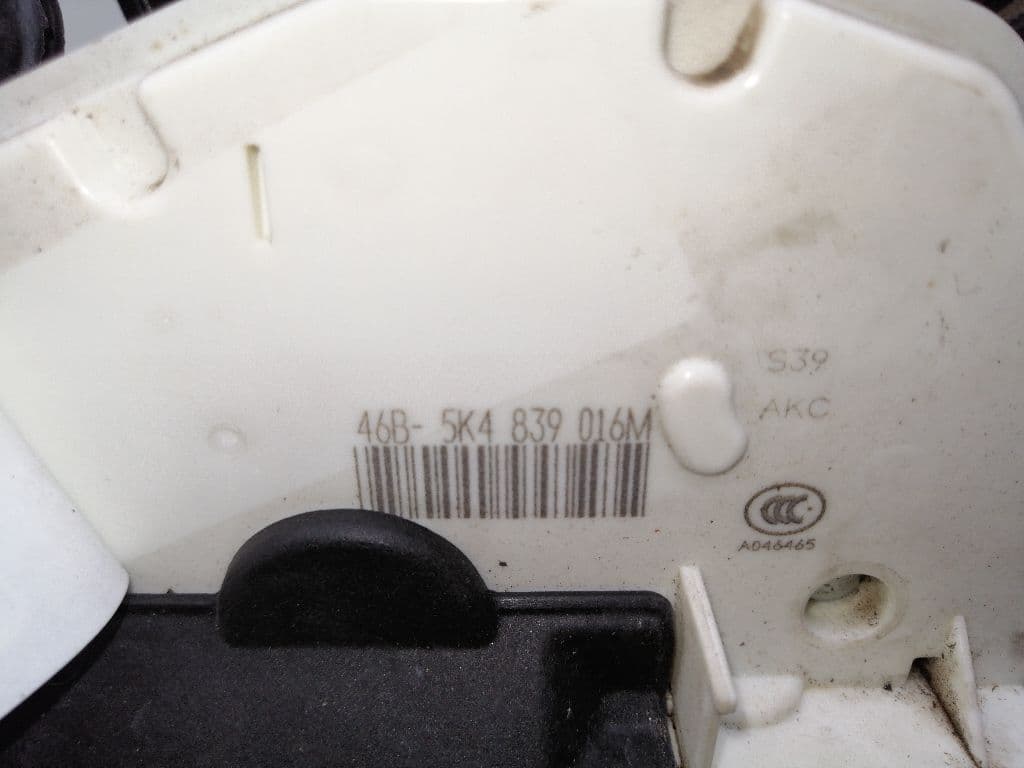 Cerradura puerta trasera derecha VOLKSWAGEN GOLF VI VARIANT (AJ5) 5