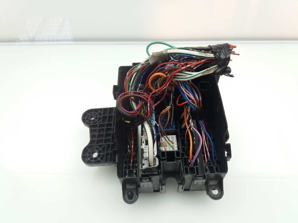 Caja reles / fusibles SUZUKI GRAND VITARA 3 PUERTAS SQ (GT)