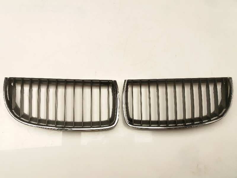 Rejilla delantera BMW SERIE 3 BERLINA (E90)