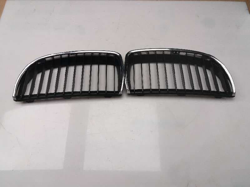 Rejilla delantera BMW SERIE 3 BERLINA (E90) 3