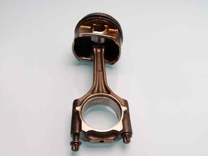 Piston SEAT LEON (1P1) 3