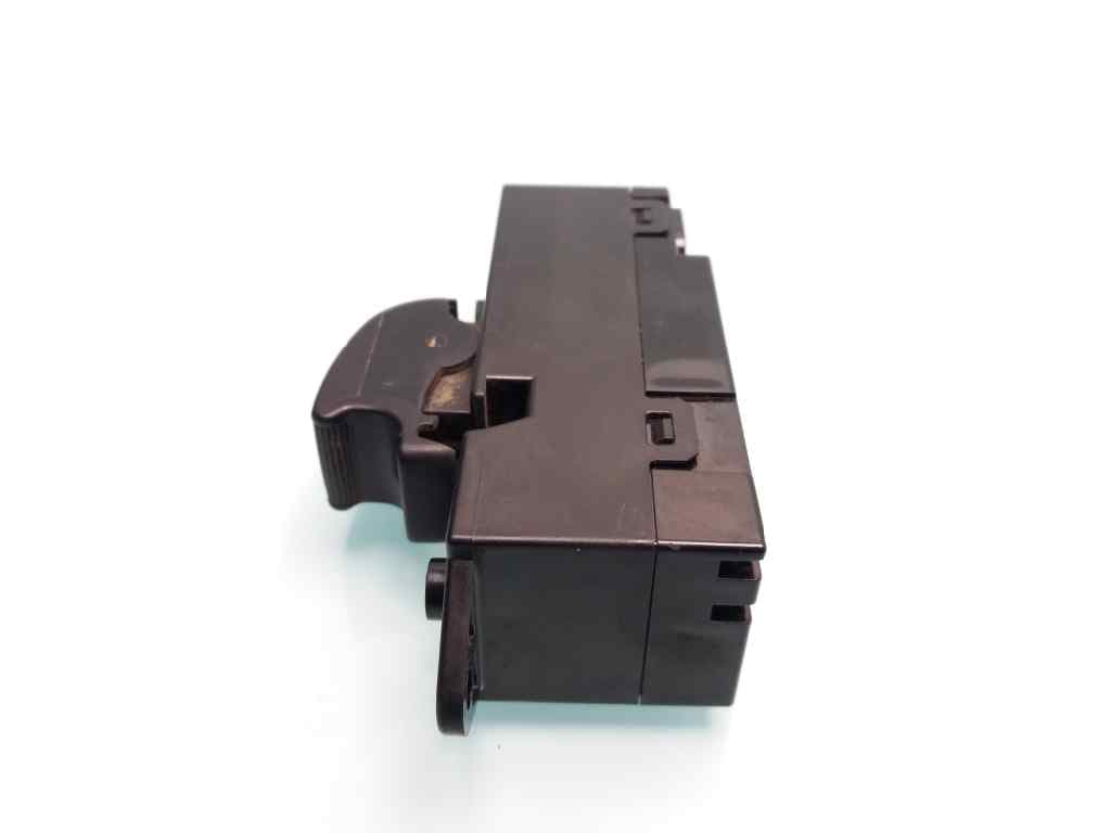 Mando elevalunas trasero izquierdo MITSUBISHI MONTERO (V60/V70) 5