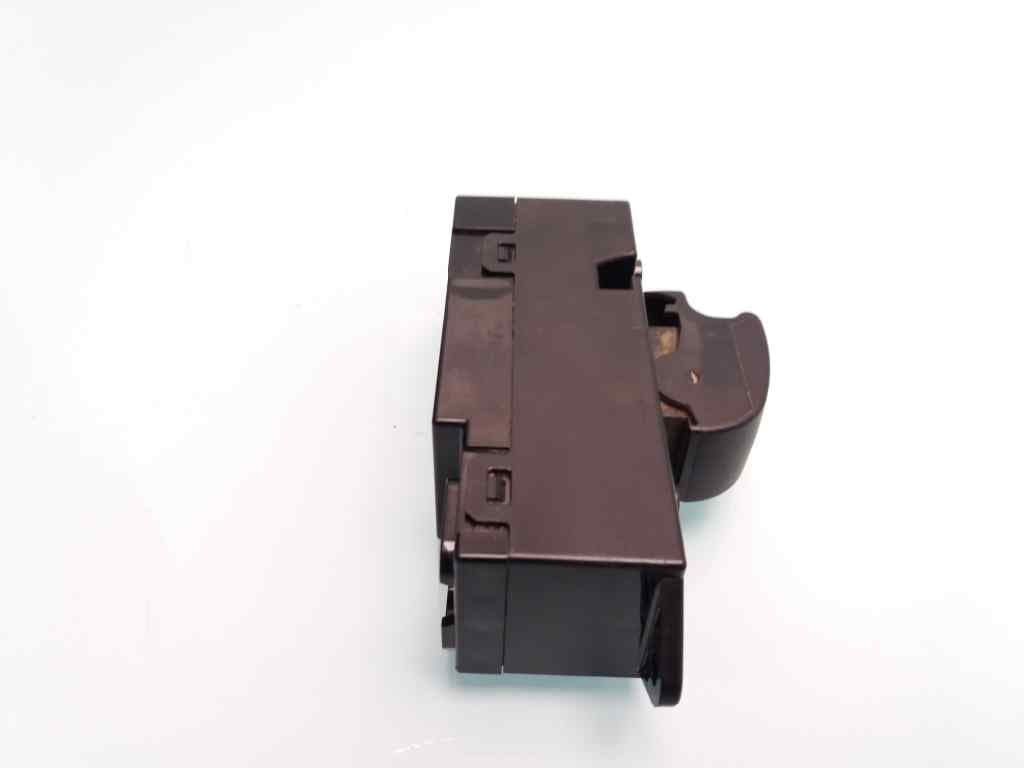 Mando elevalunas trasero izquierdo MITSUBISHI MONTERO (V60/V70) 2