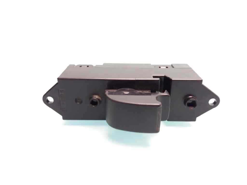 Mando elevalunas trasero izquierdo MITSUBISHI MONTERO (V60/V70)