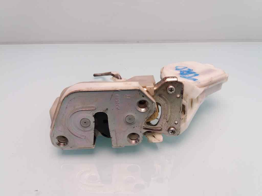 Cerradura puerta trasera derecha MITSUBISHI MONTERO (V60/V70)