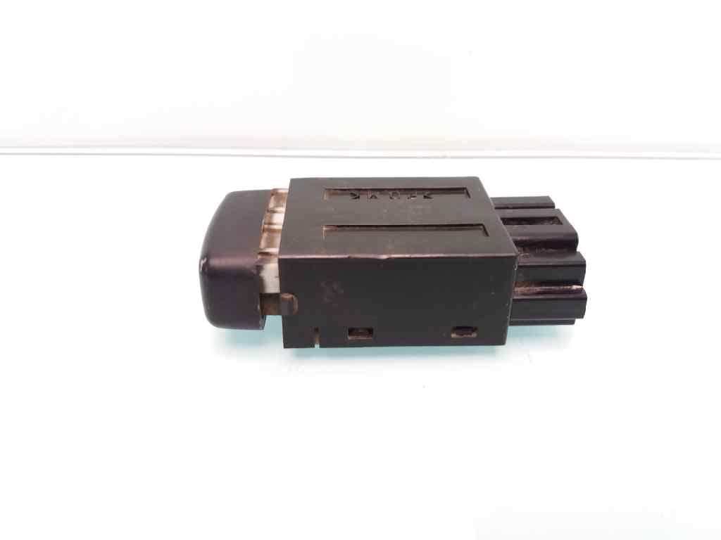 Interruptor MITSUBISHI MONTERO (V60/V70) 5