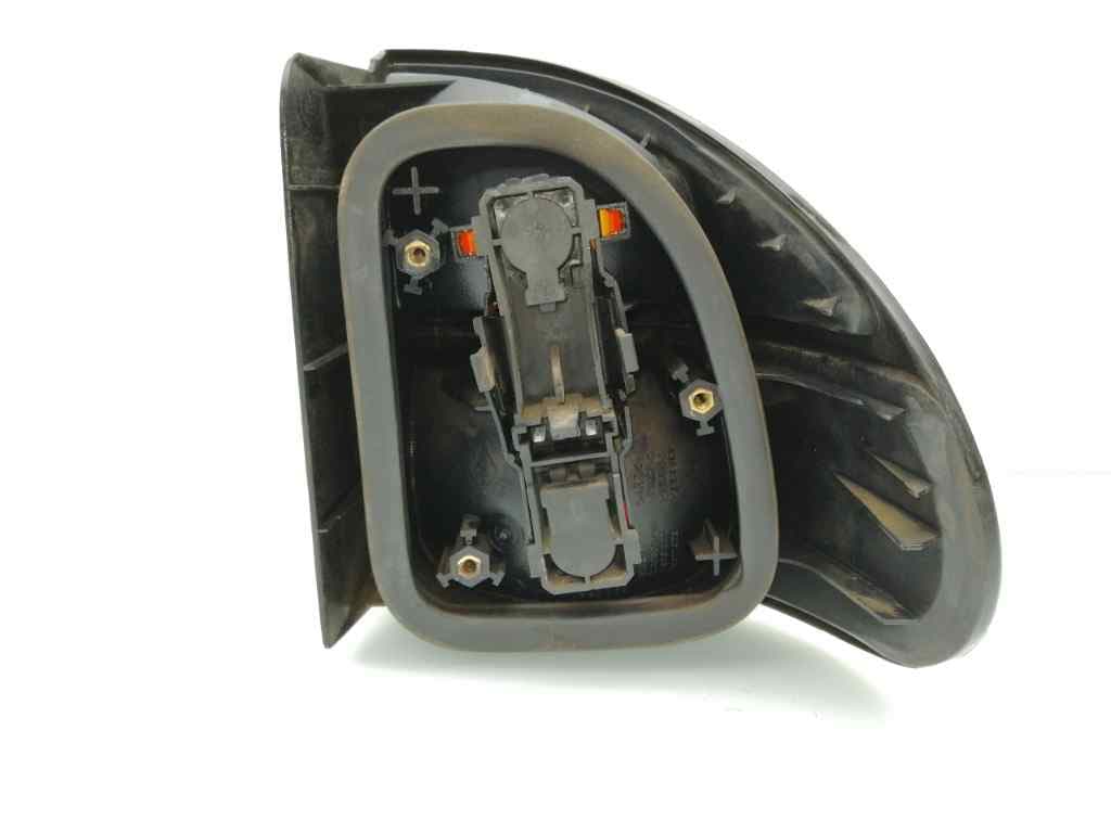 Piloto trasero izquierdo RENAULT LAGUNA (B56) 3