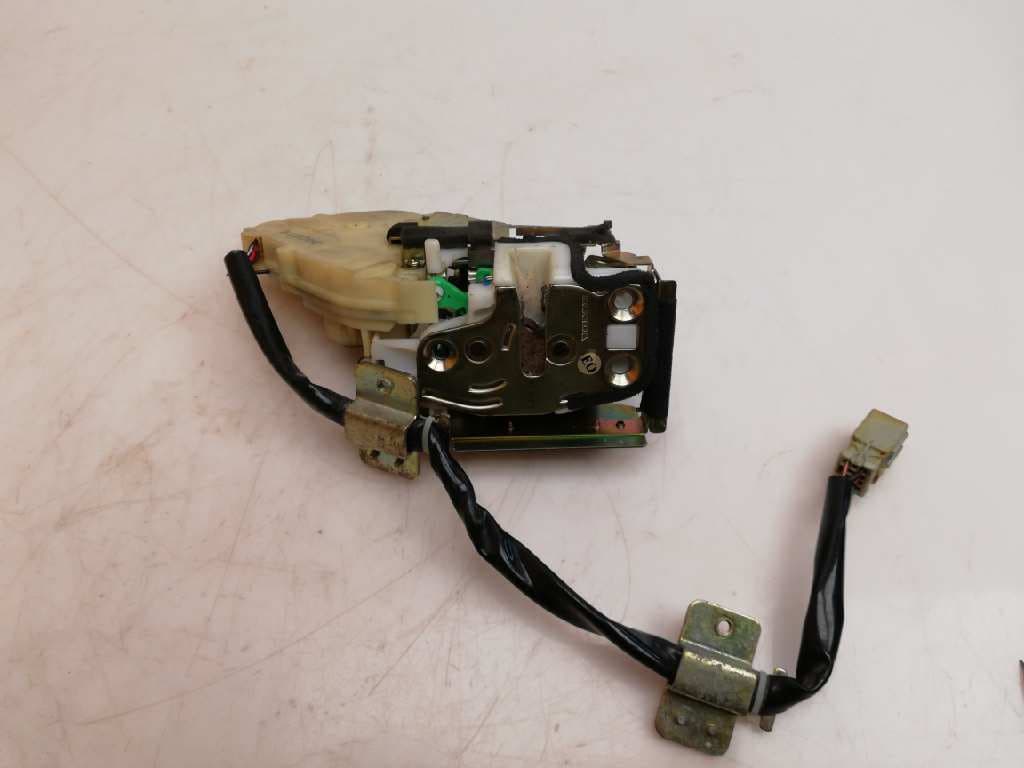 Cerradura puerta trasera derecha HONDA CR-V 3