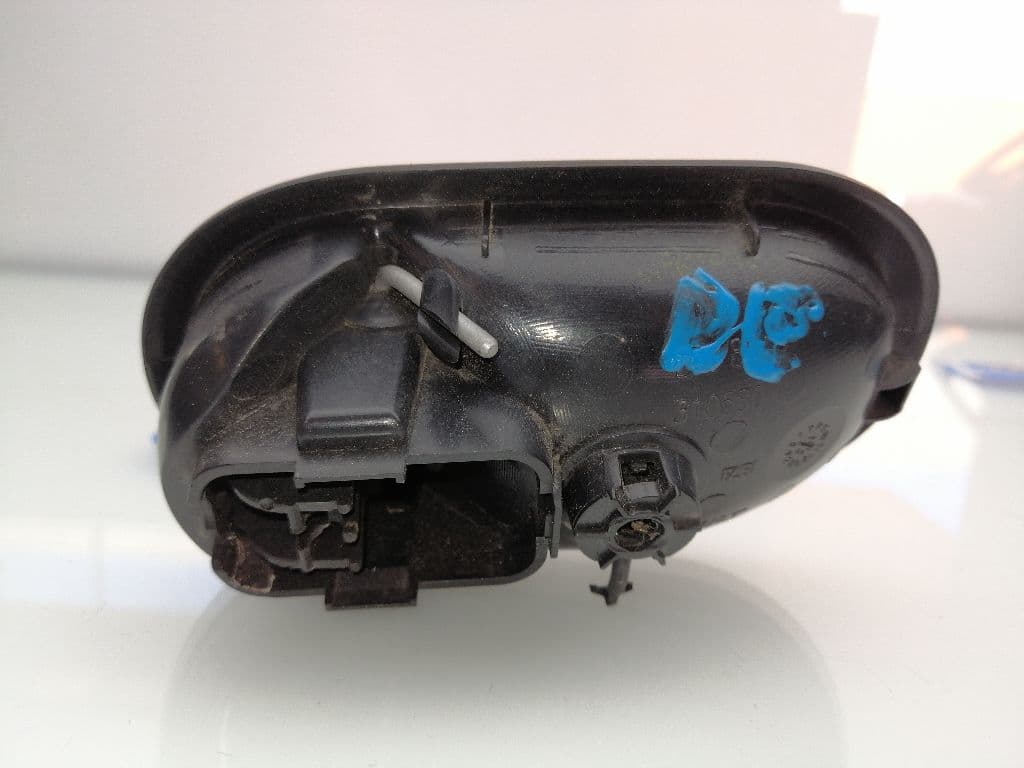 Maneta interior delantera derecha RENAULT CLIO III 3