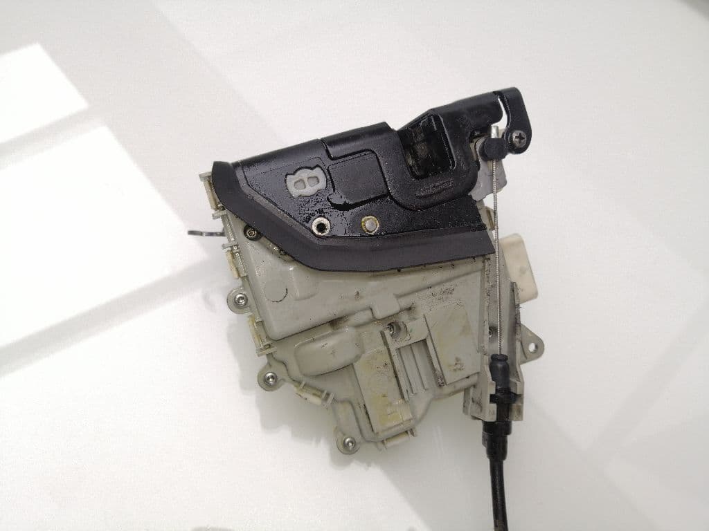 Cerradura puerta delantera derecha SEAT ALTEA XL (5P5) 2