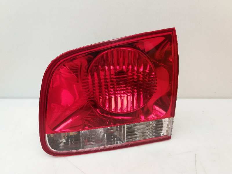 Piloto trasero derecho VOLKSWAGEN TOUAREG (7L6)