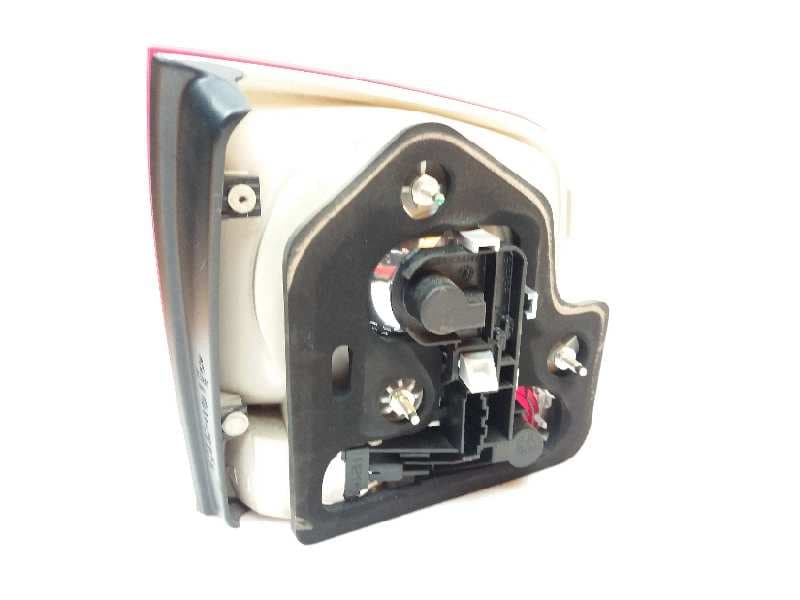 Piloto trasero derecho VOLKSWAGEN TOUAREG (7L6) 4