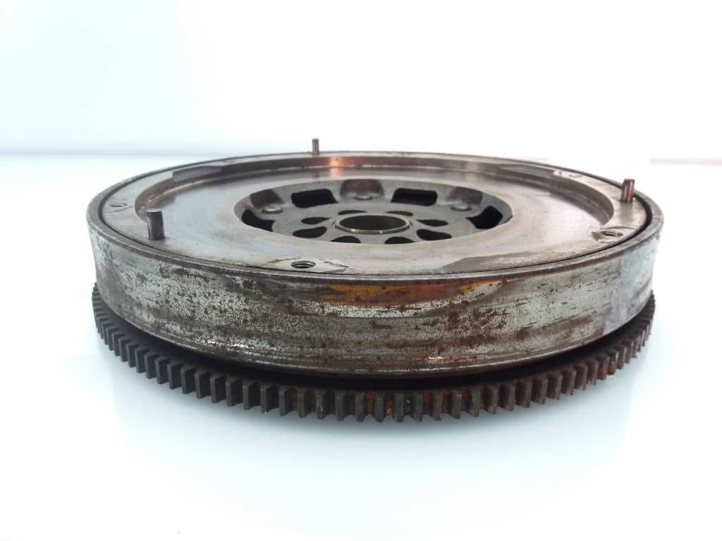 Volante motor PEUGEOT 3008 2
