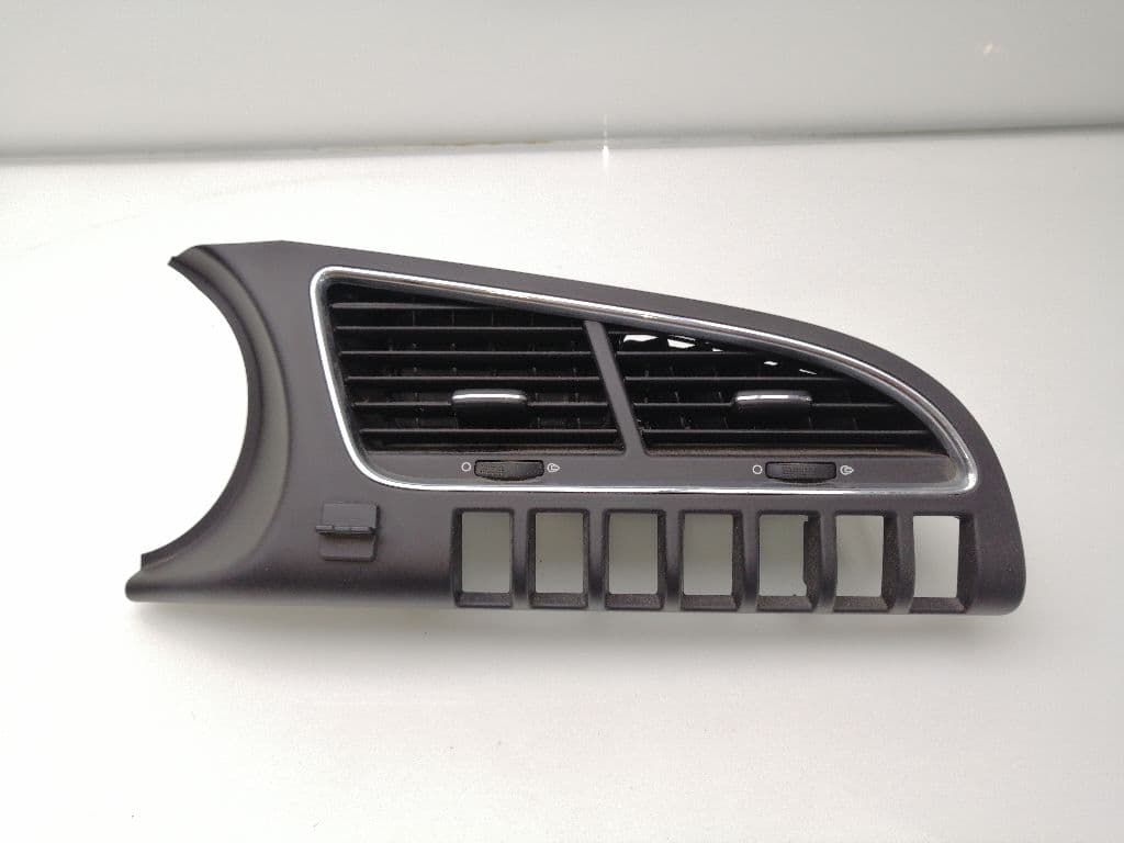 Plastico PEUGEOT 3008