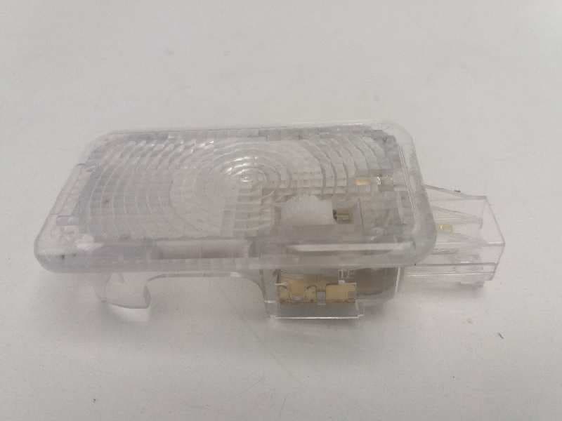 Luz interior SUZUKI SWIFT SF BERLINA (EA)