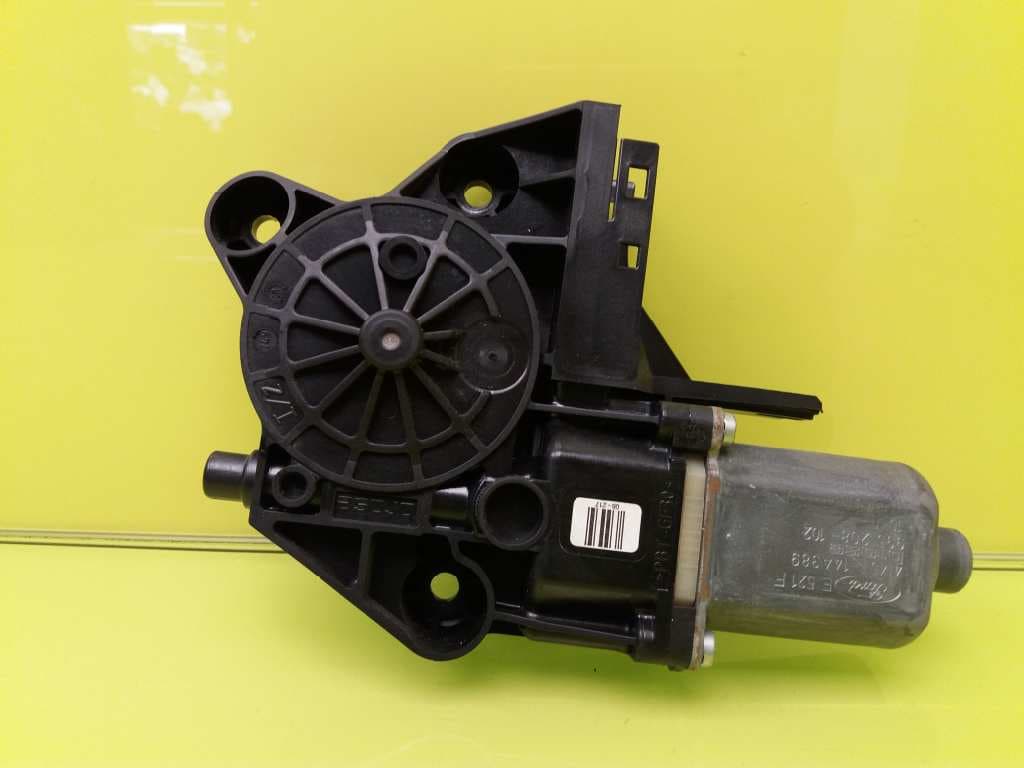 Motor elevalunas delantero izquierdo FORD FOCUS BERLINA (CAP)
