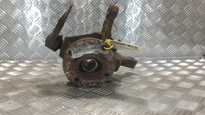 Mangueta delantera derecha RENAULT CLIO II FASE II (B/CB0)