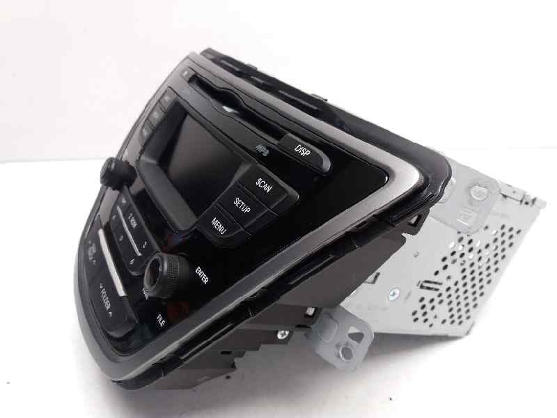 Sistema audio / radio cd HYUNDAI ELANTRA (XD) 4
