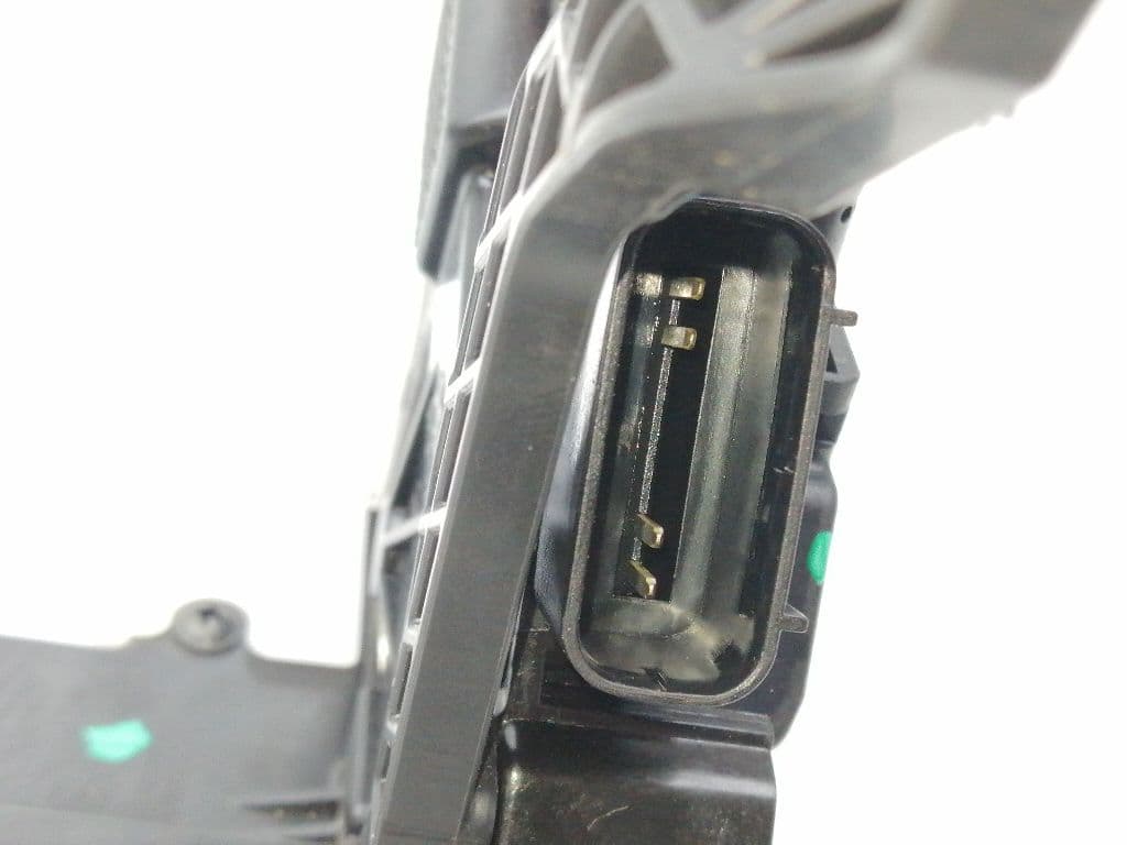 Cerradura puerta delantera derecha HYUNDAI ELANTRA (XD) 3
