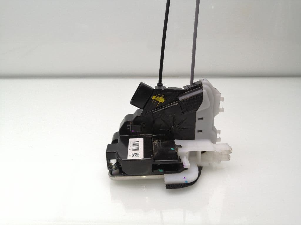 Cerradura puerta delantera izquierda HYUNDAI ELANTRA (XD) 2