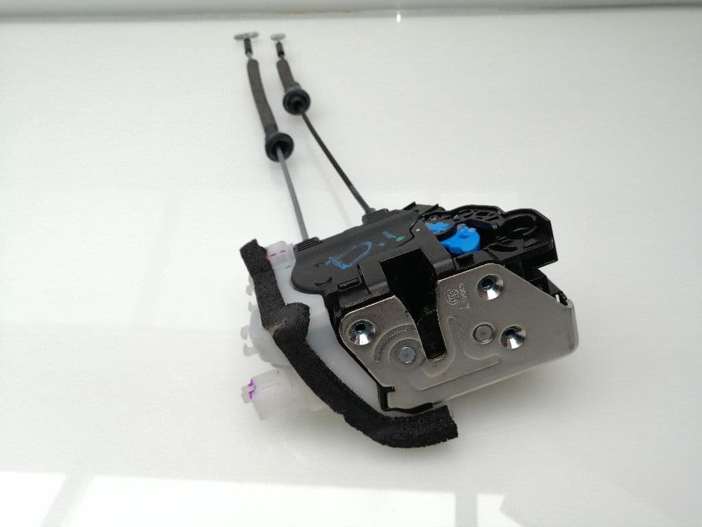 Cerradura puerta delantera izquierda HYUNDAI ELANTRA (XD)