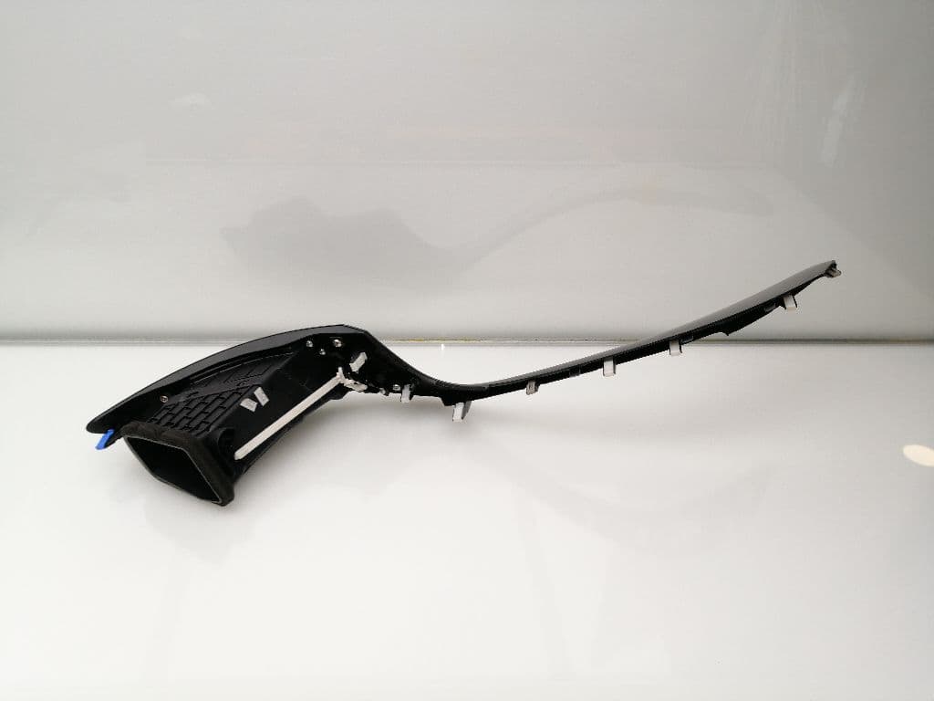 Plastico HYUNDAI ELANTRA (XD) 4