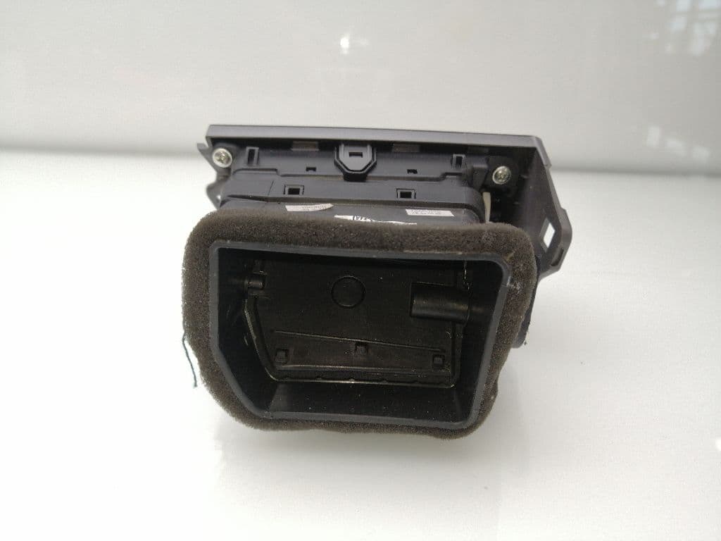 Plastico HYUNDAI ELANTRA (XD) 3