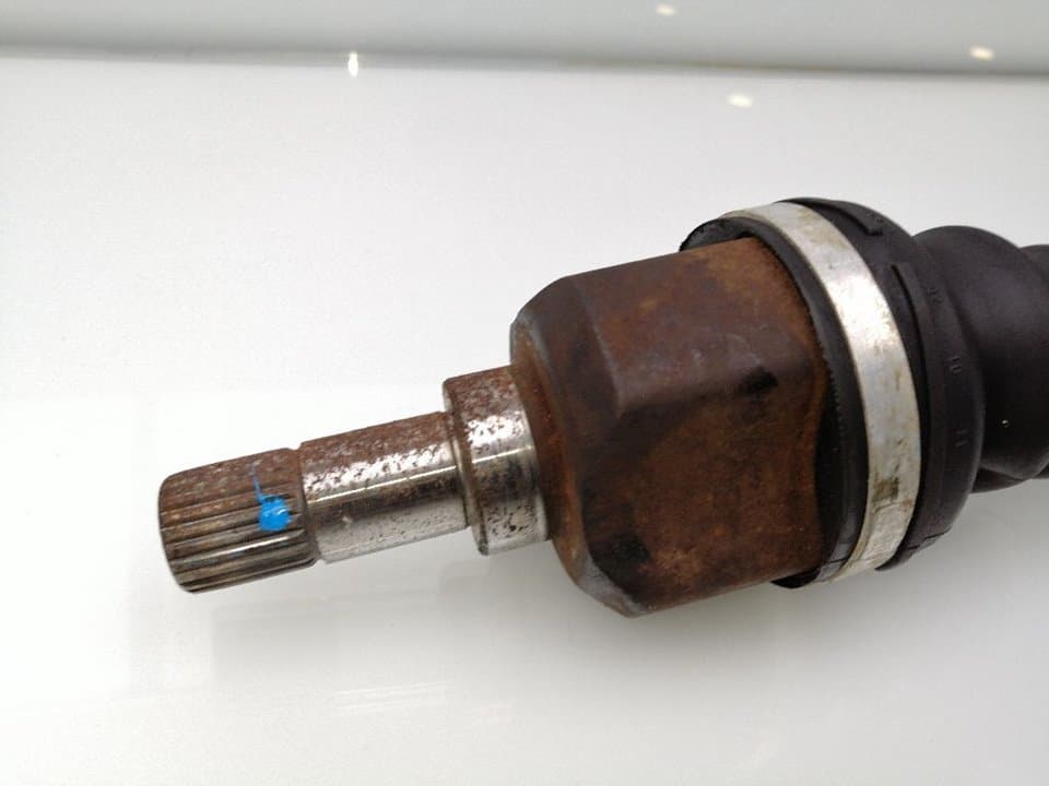 Transmision delantera izquierda PEUGEOT 308 3