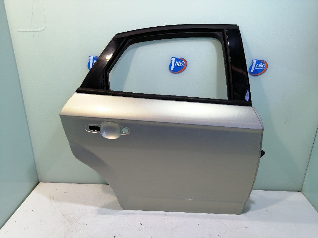 Puerta trasera derecha FORD MONDEO BER