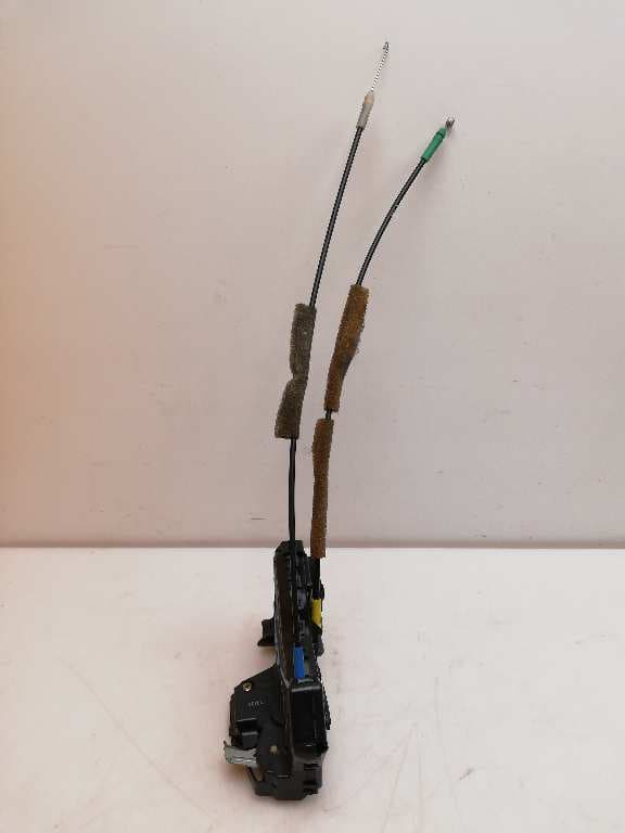 Cerradura puerta delantera derecha TOYOTA COROLLA VERSO (R1) 3