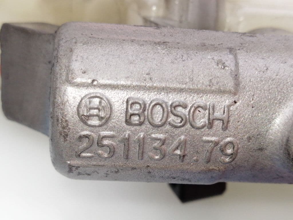 Bomba freno TOYOTA COROLLA VERSO (R1) 3