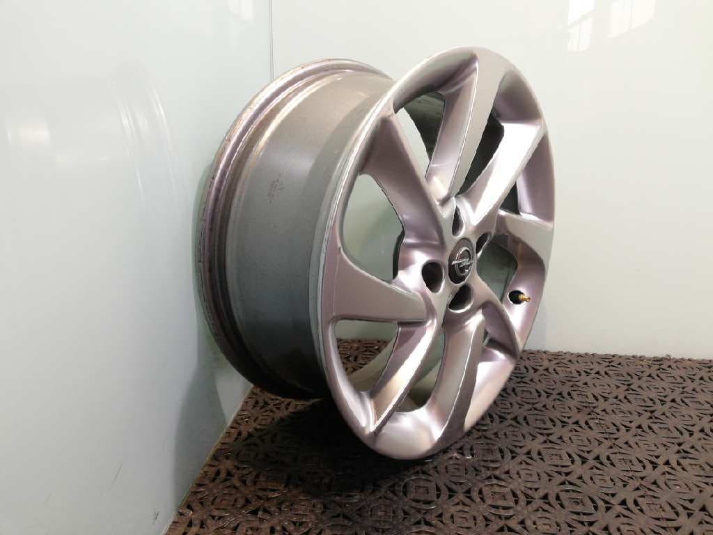 Llanta OPEL CORSA E 3