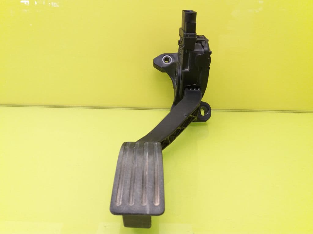 Pedal acelerador FORD TRANSIT CONNECT (TC7)