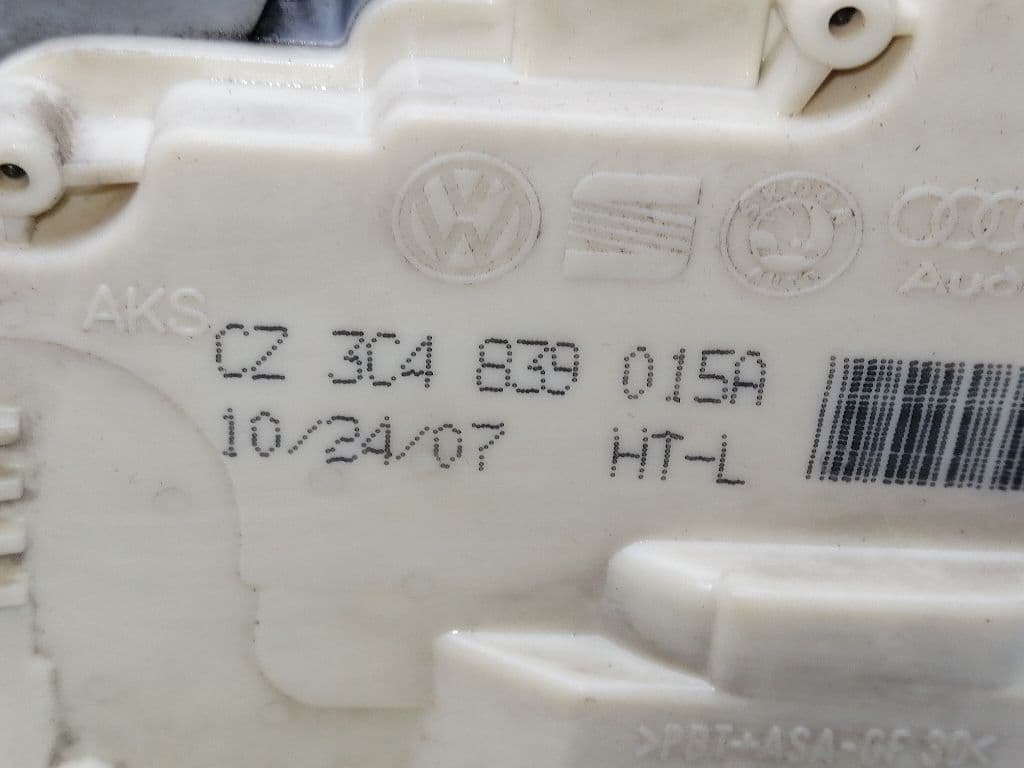 Cerradura puerta trasera izquierda VOLKSWAGEN PASSAT LIM 2
