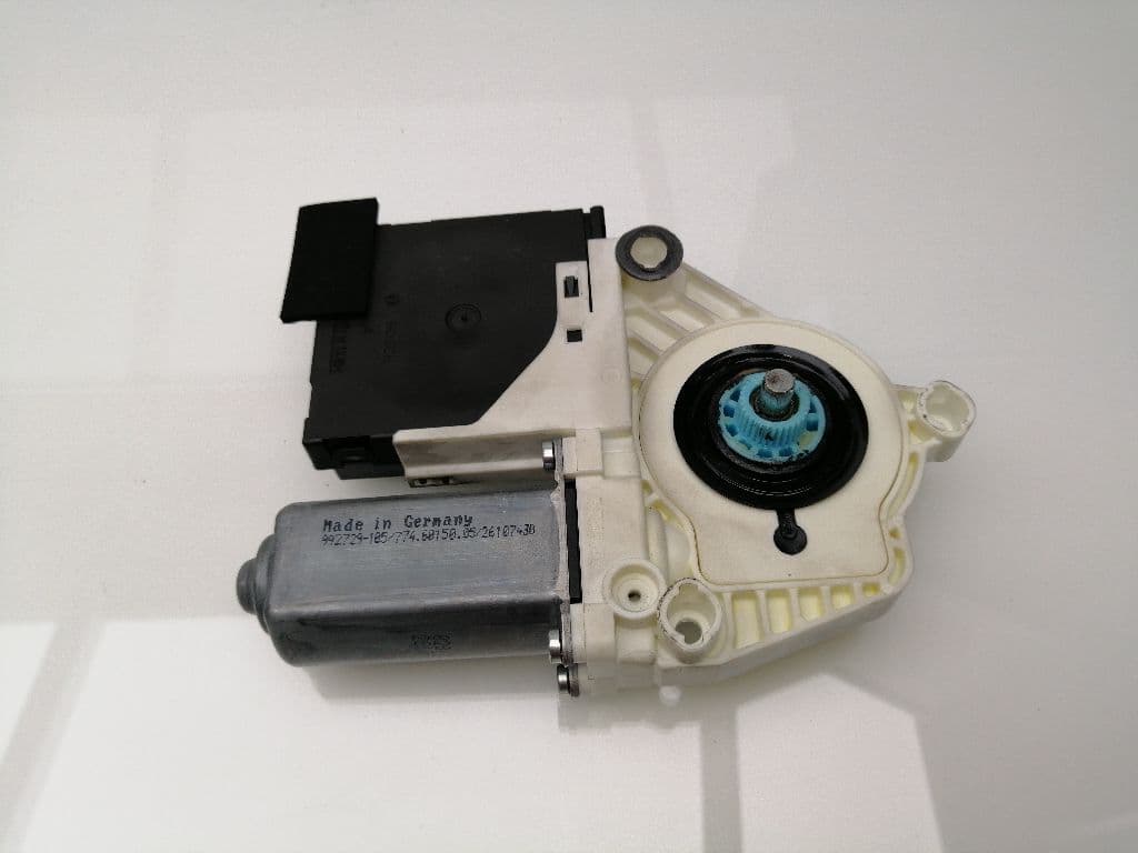 Motor elevalunas delantero izquierdo VOLKSWAGEN PASSAT LIM 3