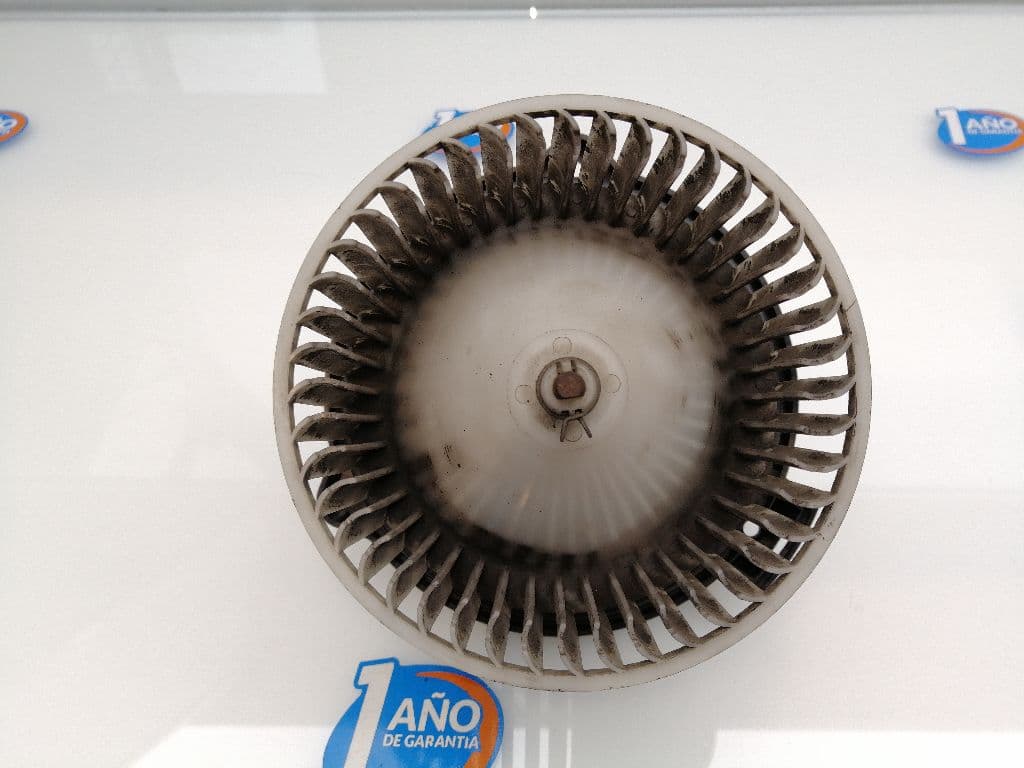 Motor calefaccion MITSUBISHI MONTERO (V20/V40)