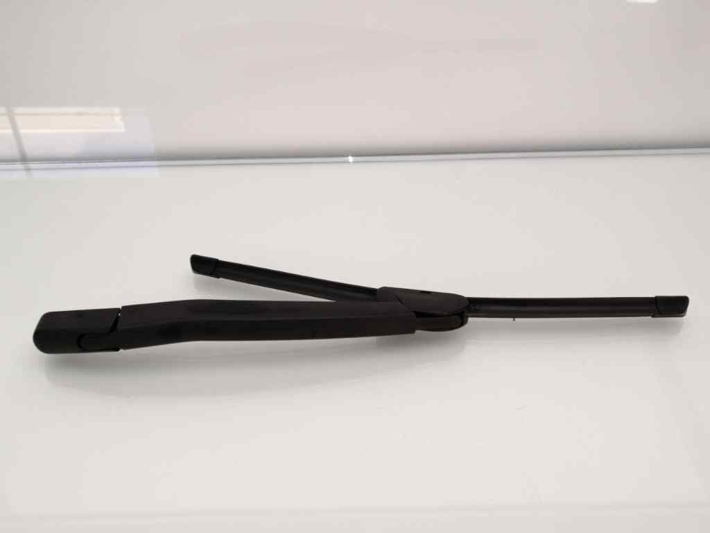 Brazo limpia trasero OPEL CORSA D