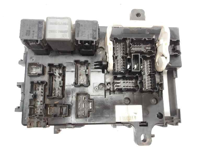 Caja reles / fusibles NISSAN TERRANO/TERRANO.II (R20)
