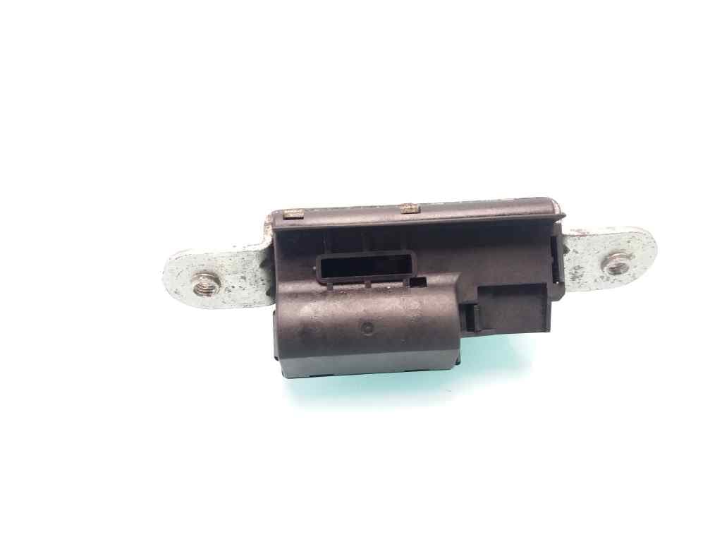 Cerradura maletero / porton FIAT BRAVO (182) 3