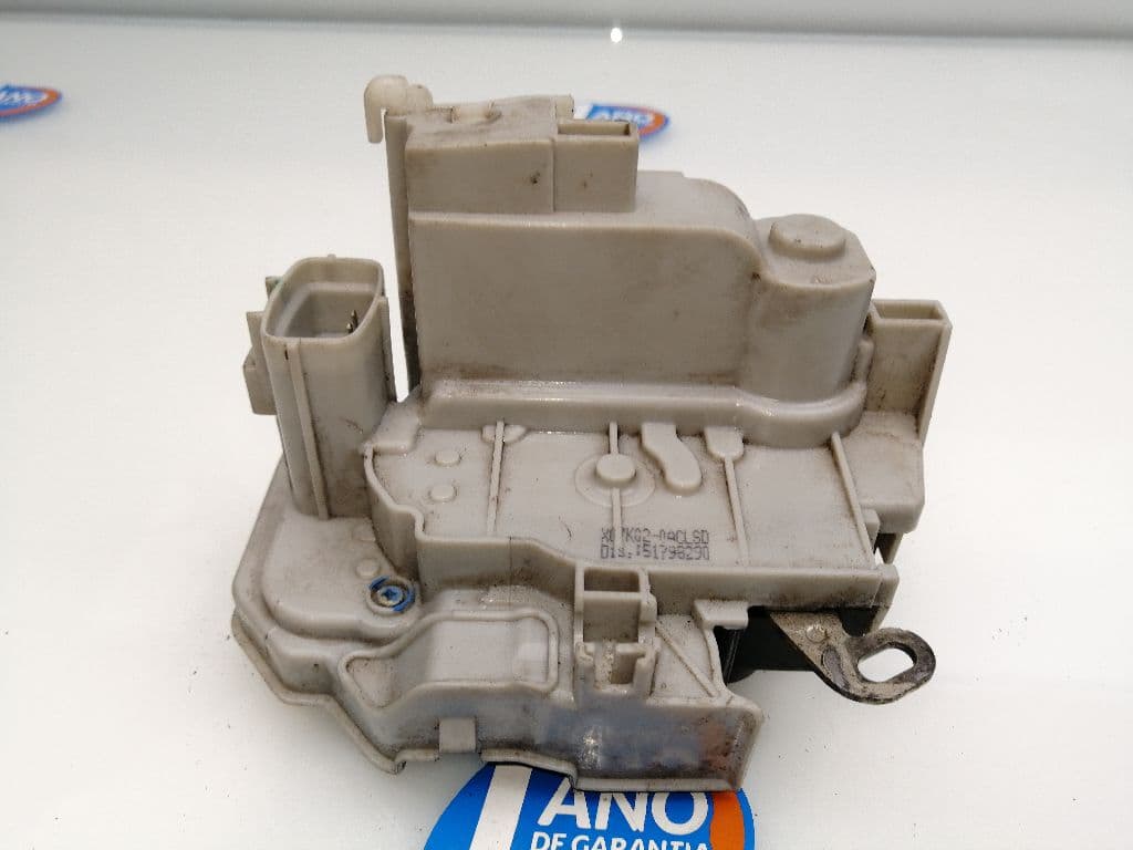 Cerradura puerta delantera derecha FIAT BRAVO (182) 4