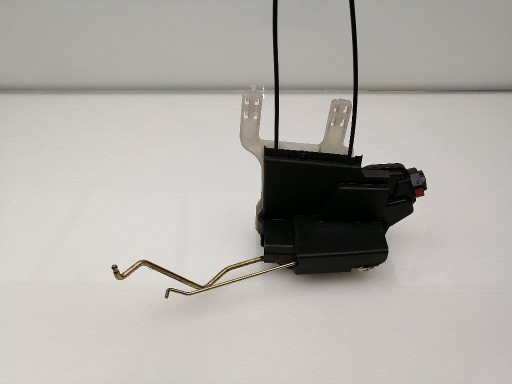 Cerradura puerta delantera derecha HYUNDAI TUCSON (JM) 3