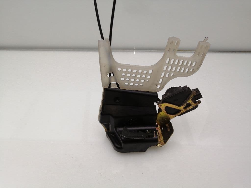 Cerradura puerta trasera derecha HYUNDAI TUCSON (JM) 3