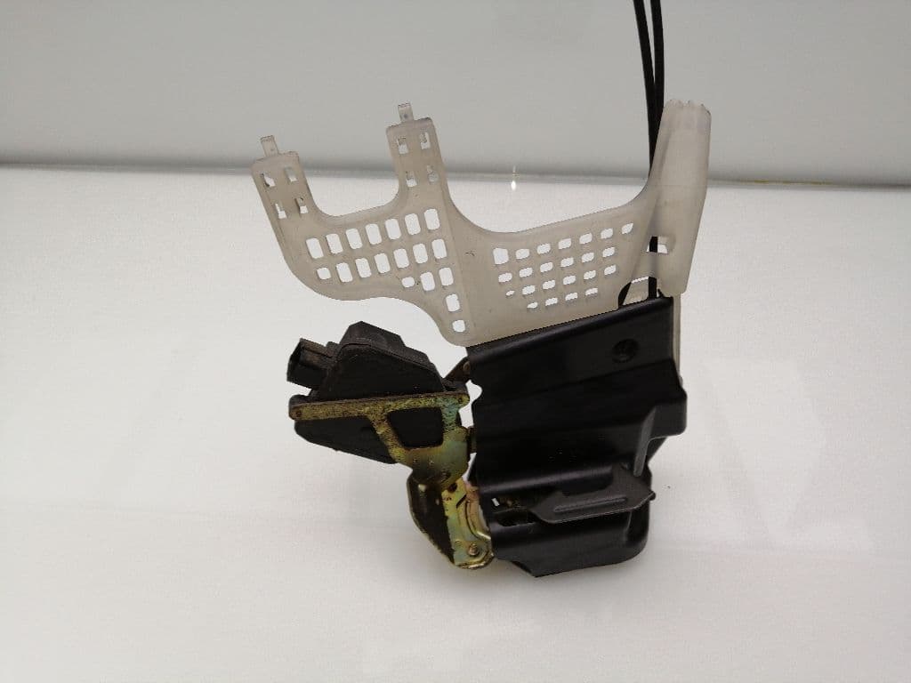 Cerradura puerta trasera izquierda HYUNDAI TUCSON (JM) 2